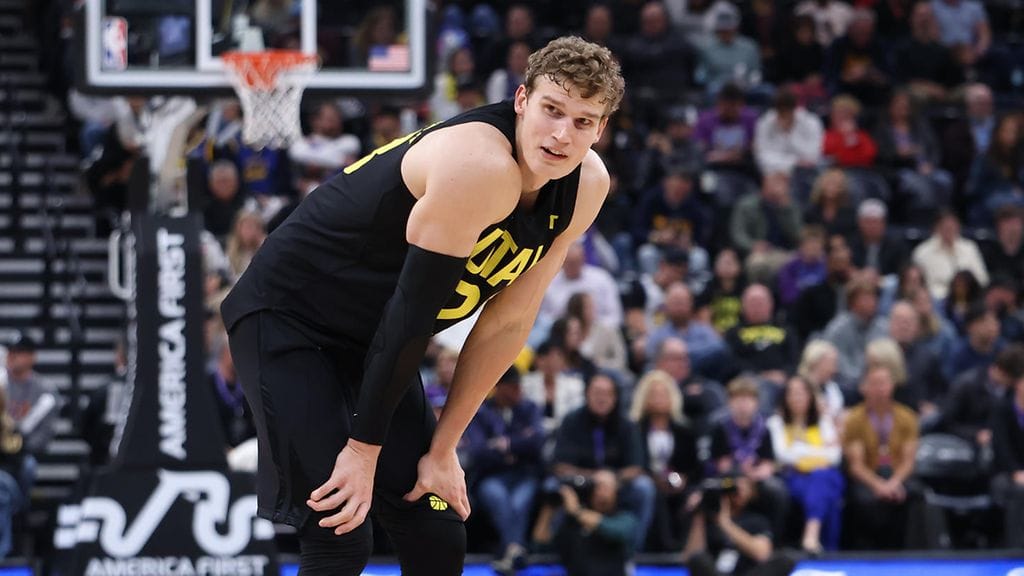 Lauri Markkanen loukkaantui.