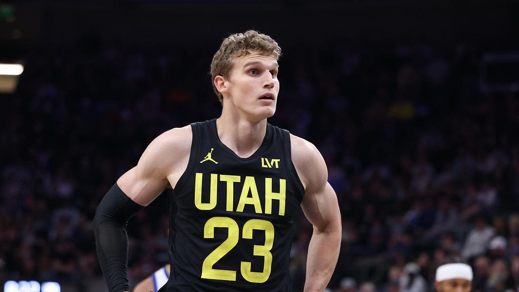 Lauri Markkanen on ollut sivussa Utah Jazzin kahdesta edellisestä ottelusta.