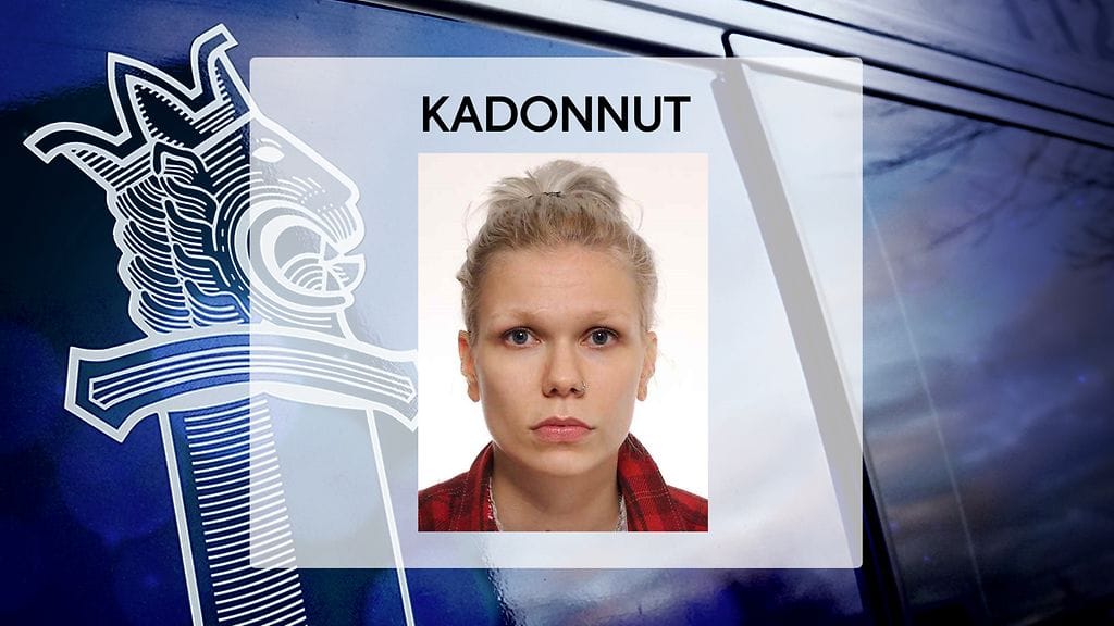 Kadonnut on noin 170 senttimetriä pitkä ja normaalivartaloinen. Hänellä on vaaleat hiukset.