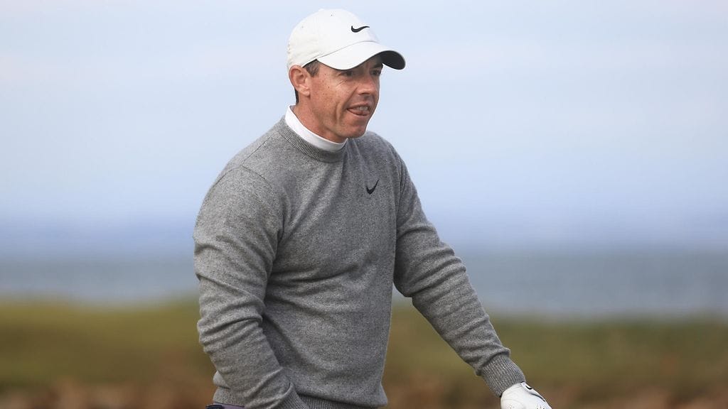 Rory McIlroy lukeutuu golfmaailman supertähtiin.