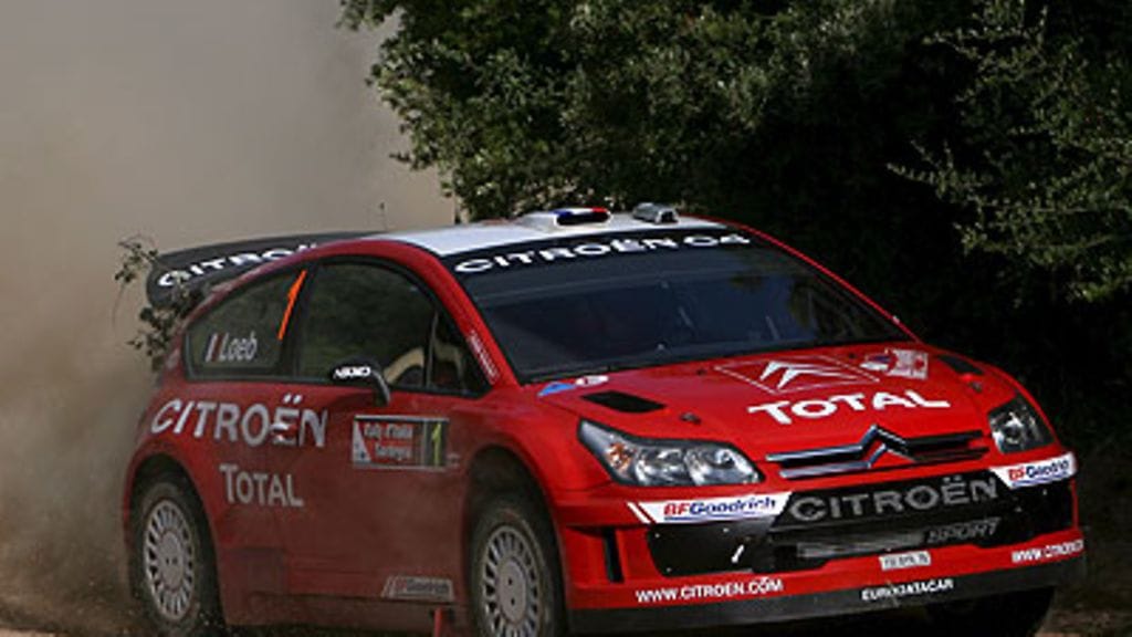 Sebastien Loeb (Kuva: EPA/Nikos Mitsouras)