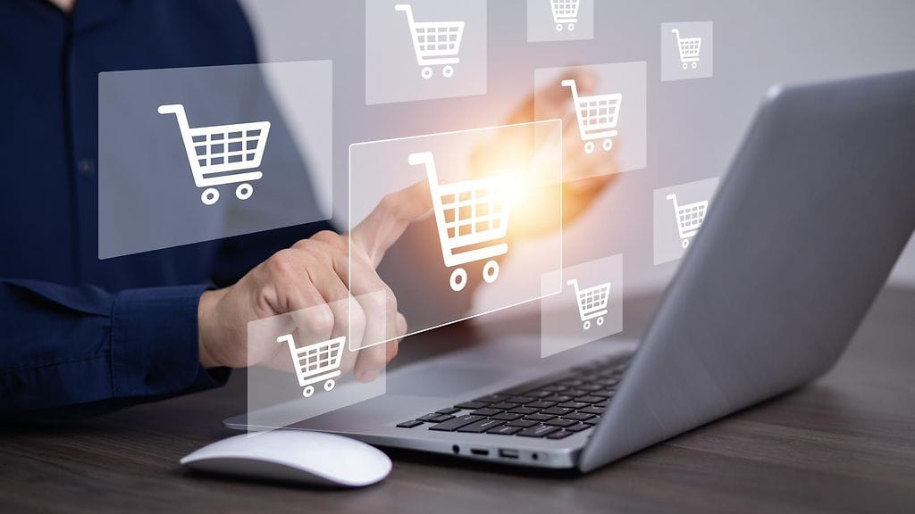 Nettishoppaillessa kannattaa kiinnittää huomiota siihen, mistä lähetys on tulossa. Kuvituskuva.