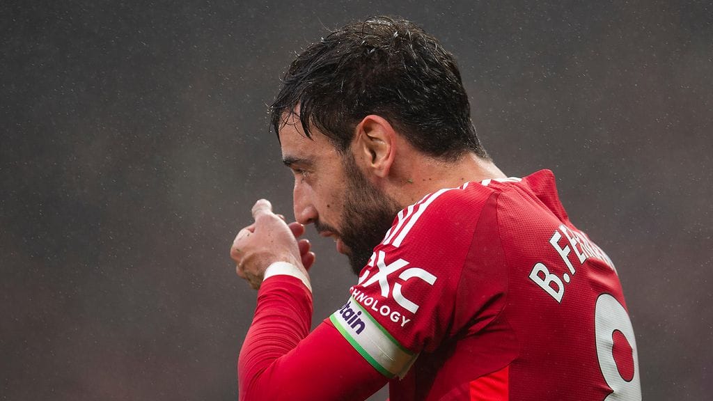 Bruno Fernandes päätyi pelastustehtäviin kesken lennon.