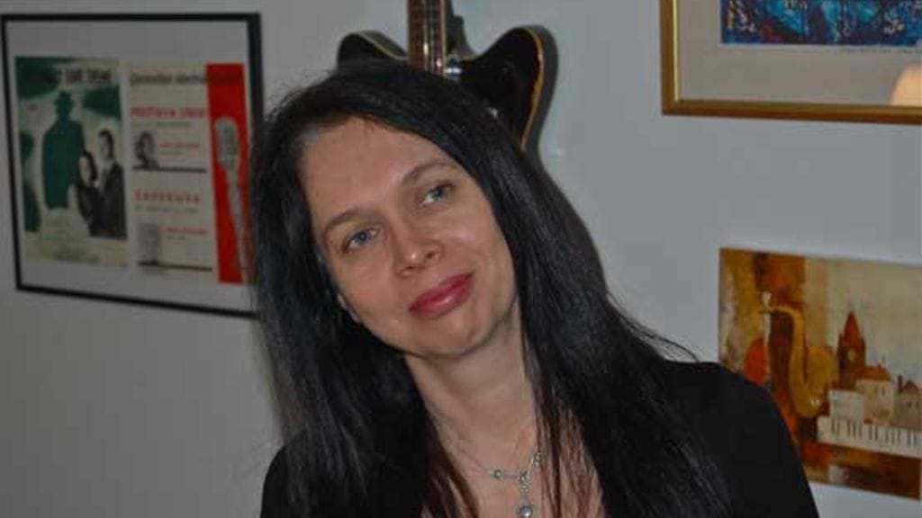 Satu Lukinmaa sairastui nelikymppisenä nivelrikkoon täysin yllättäen.