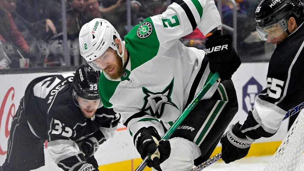 Jani Hakanpään debyytti Toronton väreissä saatetaan nähdä tänä yönä.