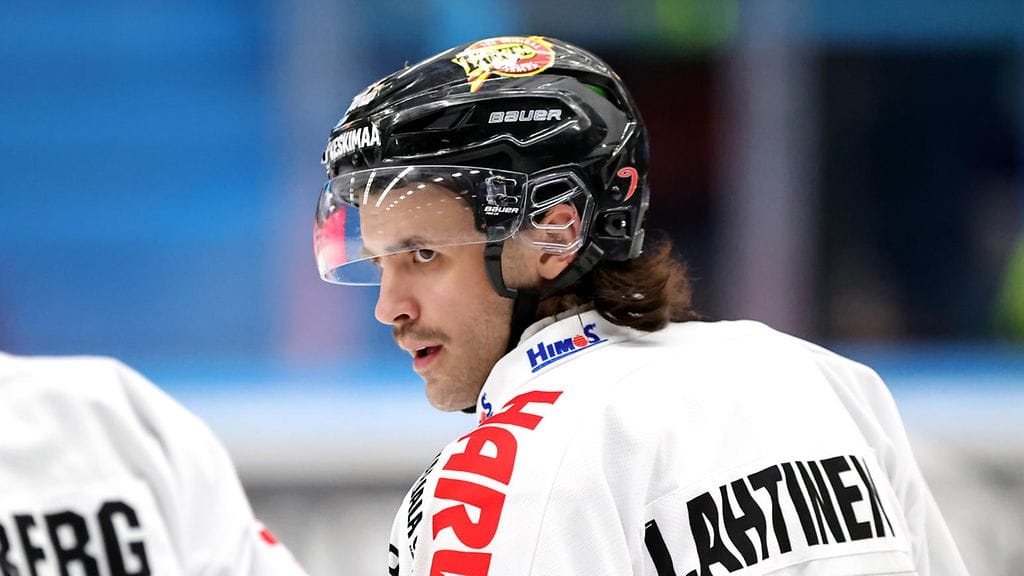 Severi Lahtinen on suuntaamassa Suomen viidenneksi korkeimmalle sarjatasolle.