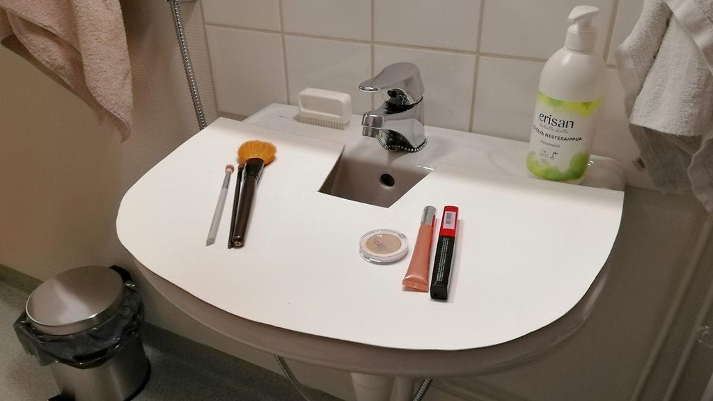 Tällaisen meikkaustason isä Maaritille teki!