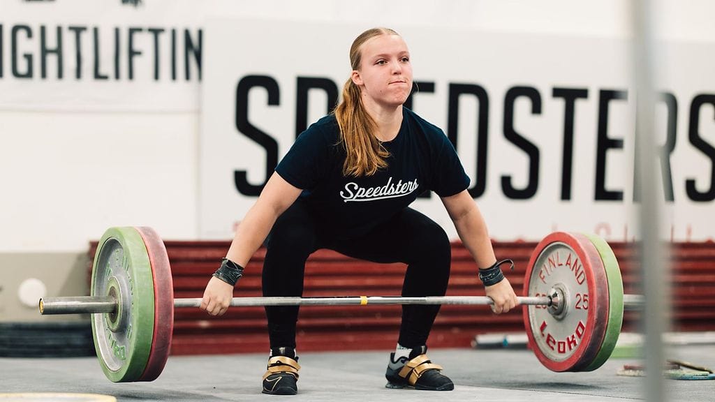 Minni Hormavirta on tehtaillut painonnostourallaan lukuisia ennätyksiä.