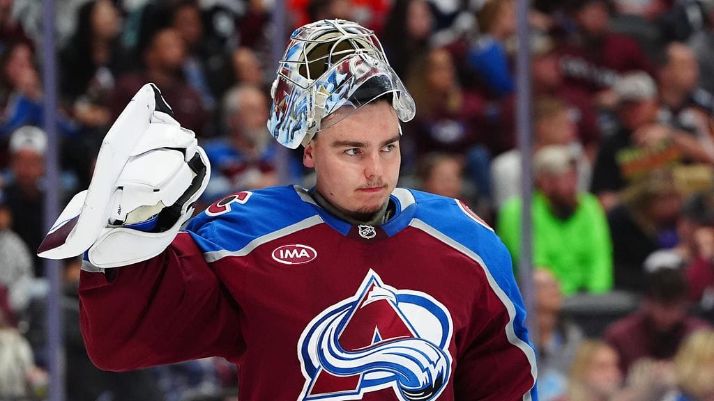 Colorado Avalanche -maalivahti Justus Annusen jutut menevät paikoitellen yli suomalaisten joukkuekavereiden hilseen.