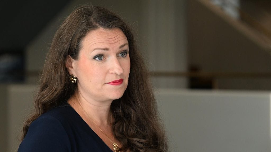 Kokoomuksen kunta- ja alueministeri Anna-Kaisa Ikonen kokoomuksen eduskuntaryhmän kesäkokouksessa Kuopiossa 29. elokuuta.