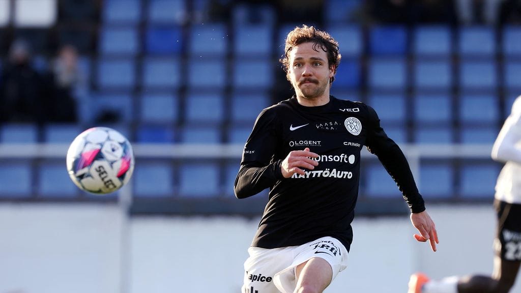 Bashkirov siirtyy Helsinkiin.