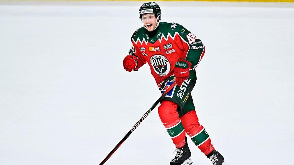 Carl Klingberg siirtyy Ilvekseen Frölundasta.