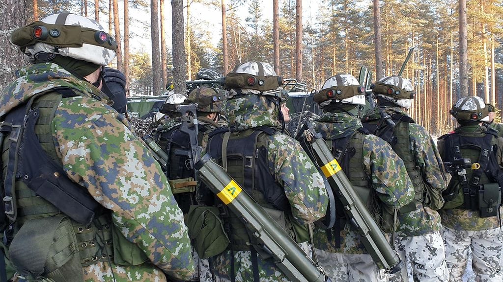 Tulevina vuosina parannetaan erityisesti maavoimien kykyä.