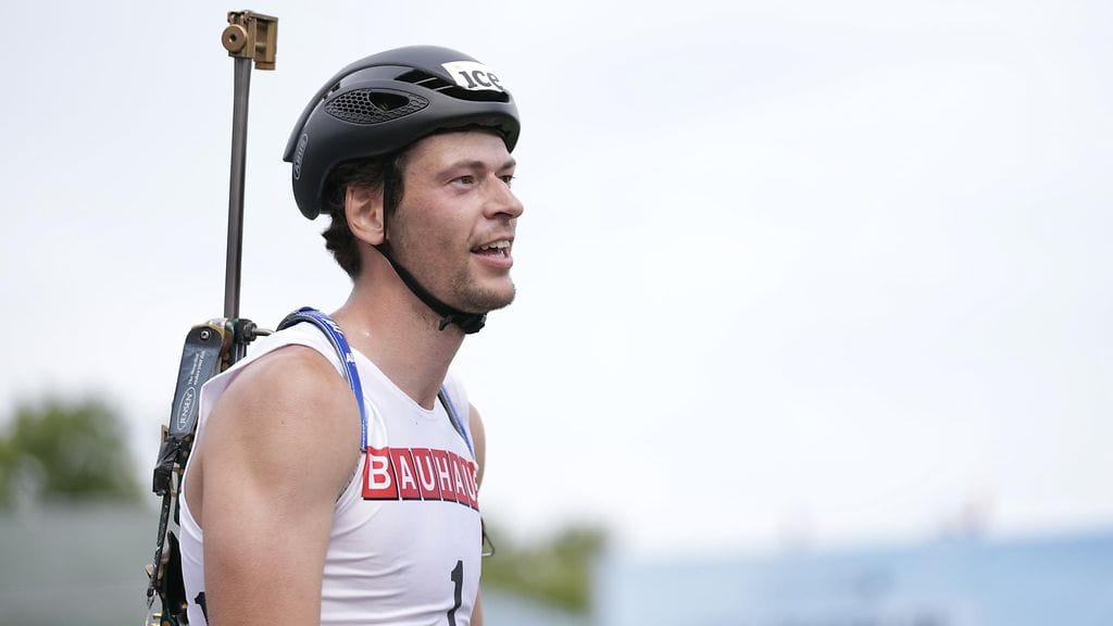 Sturla Holm Lägreid on ampumahiihdon huippuja. Hänen kesäkilpailusuorituksestaan julkaistuun videoon reagoitiin pöyristyttävästi.