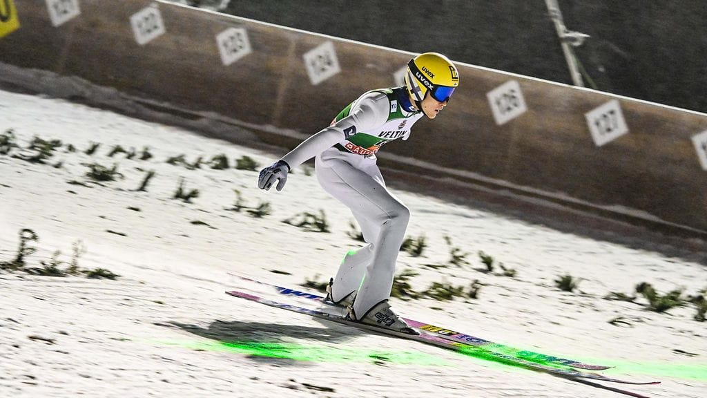 Antti Aalto hyppäsi sijalle 11 Rukan tynkäkisassa.