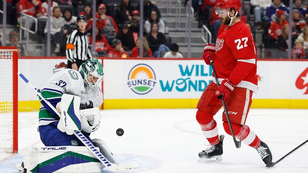 Kevin Lankinen on ollut lyömätön vierasotteluissa tällä kaudella.