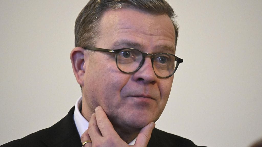 Petteri Orpo sanoo viestinsä hallitukselle olevan, että 612-kulkueeseen ei pidä mennä.