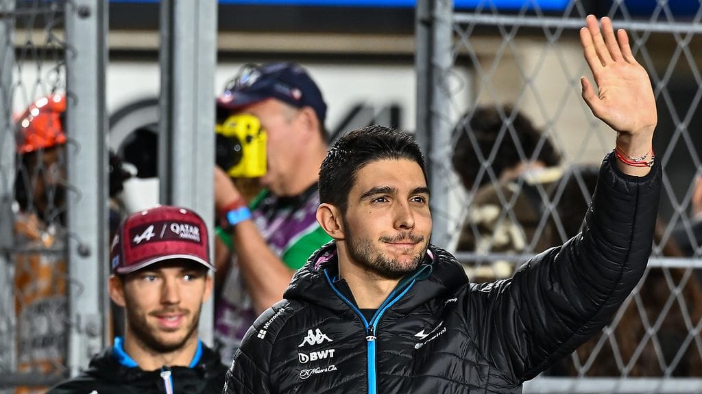 Esteban Ocon jättää Alpinen ennen kauden viimeistä F1-kisaa.