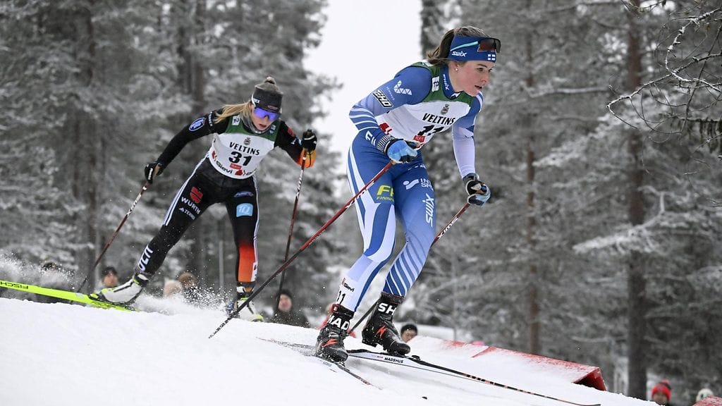 Krista Pärmäkoski hiihti viidenneksi vapaan kympillä Cognessa. Arkistokuva.