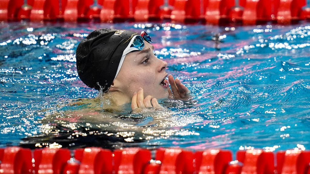 Laura Lehtinen ui aiemmin uuden Suomen ennätyksen.