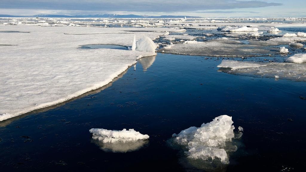 1312 AOP SULAVA JÄÄ ARCTIC SEA POHJOINEN JÄÄMERI