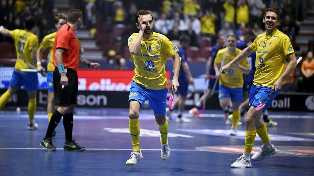 Ruotsi dominoi MM-finaalin avauserää.