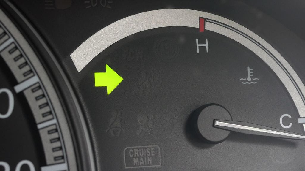 Suuntamerkin käyttö auttaa muita ennakoimaan toisten liikkumista.