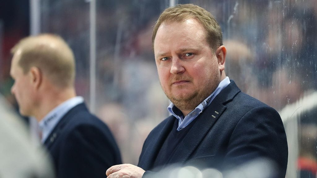 Tomi Lämsän ensimmäinen kausi Rauman Lukossa päättyi pudotuspelien ensimmäisellä kierroksella TPS:ää vastaan.