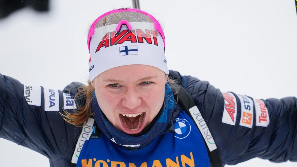 Suvi Minkkinen ylsi sunnuntaina uransa toiseksi parhaaseen maailmancupin sijoitukseen.