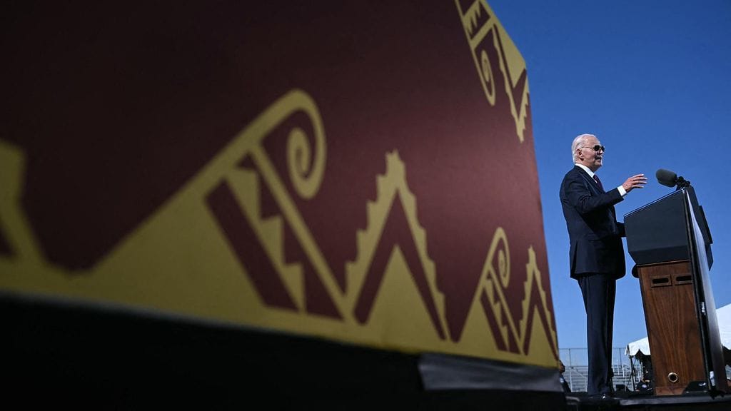 Presidentti Biden esitti lokakuussa anteeksipyynnön alkuperäiskansojen kohtelusta Yhdysvalloissa.