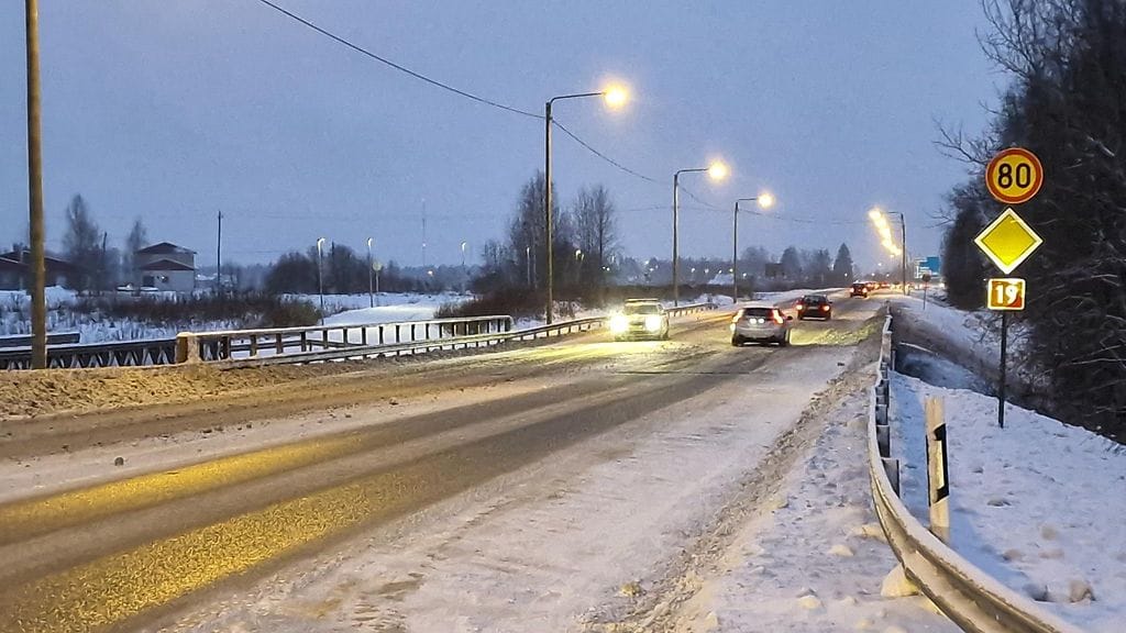 Joulun menoliikenne on sujunut Fintrafficin mukaan toistaiseksi maltillisesti.