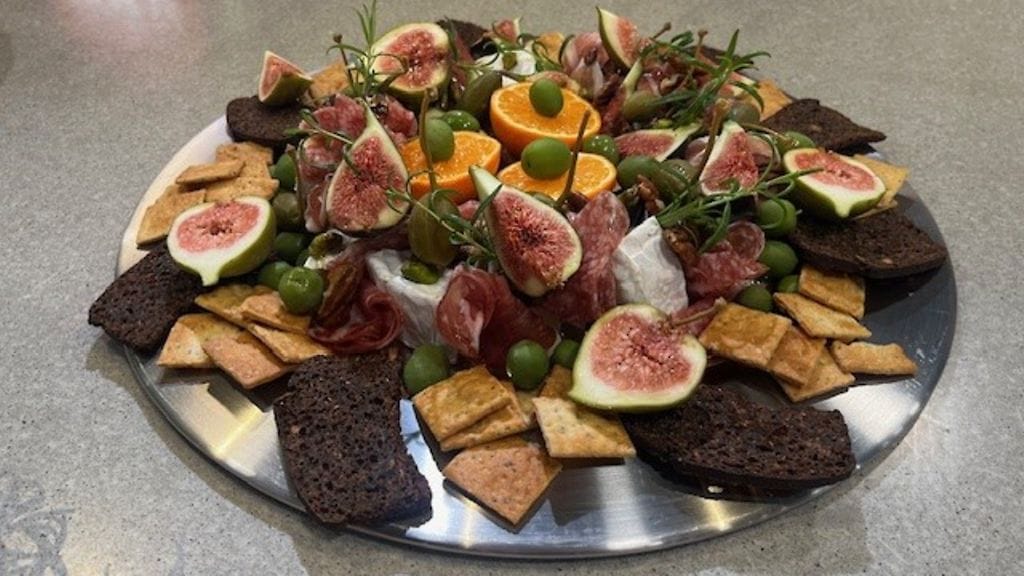 syötävä kranssi uusi vuosi