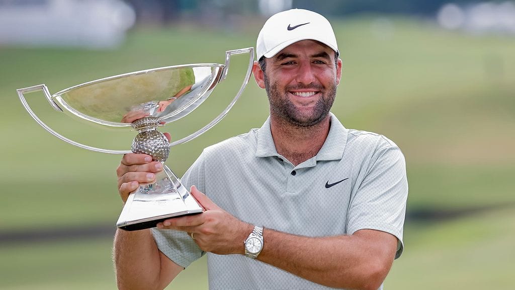 Scottie Scheffler loukkaantui ruuanlaiton yhteydessä jouluna.