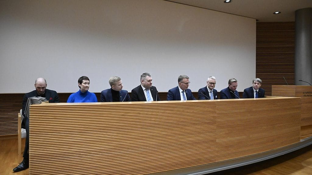 LK Puolustusvaliokunta 03012025