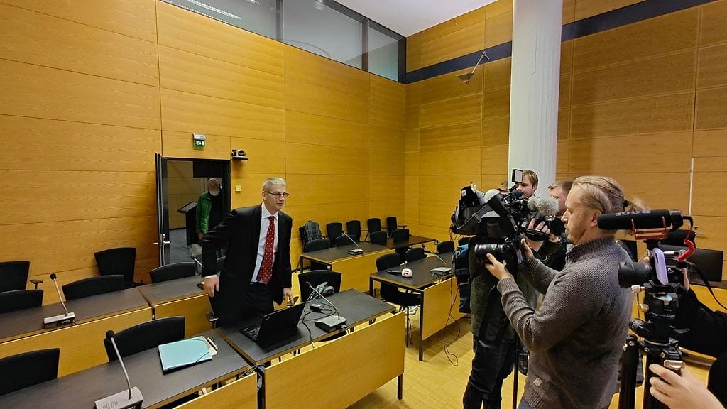 Asianajaja Herman Ljungbergin mukaan aluksen polttoainelastille aiheutui vahinkoja pitkän tutkinnan aikana.