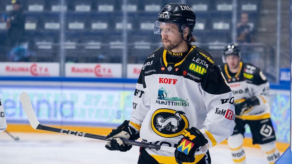 Victor Berglund jättää Kärpät pysyvästi.