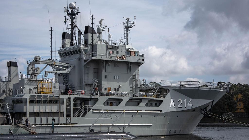 HMS Belos -aluksen on tarkoitus tukea suomalaisviranomaisia Suomenlahden kaapelivaurioiden tutkinnassa.