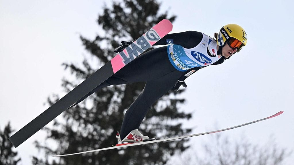 Niko Kytösahon hyppy ei kantanut Bischofshofenissa.