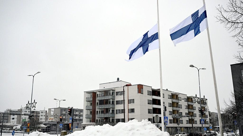 LK Nurmijärvi suruliputus 2 07012025