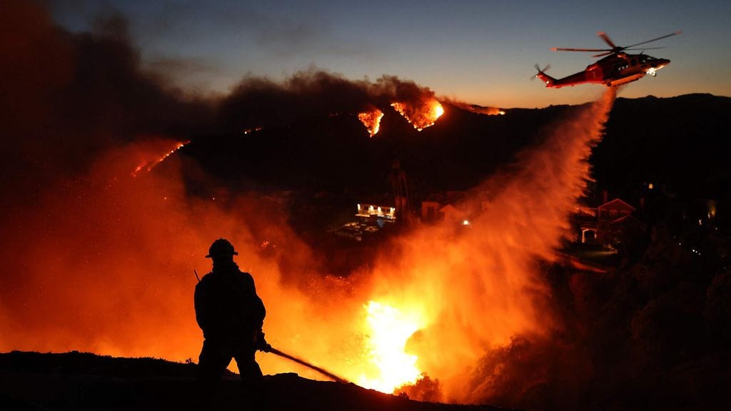 kalifornian maastopalot ovat tuhonneet lukuisia asuinalueita