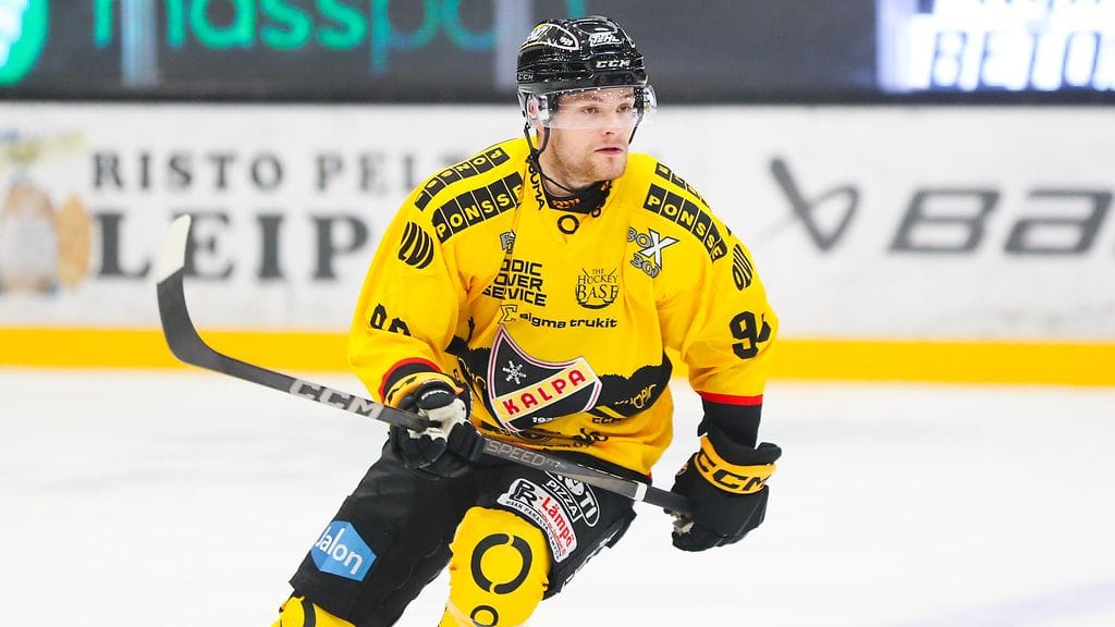 Oliver Larsen jättää KalPan.