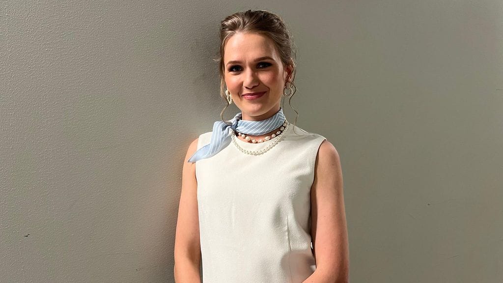 Helsinkiläinen näyttelijä Miila Virtanen nähdään ensimmäistä kertaa Putouksessa.