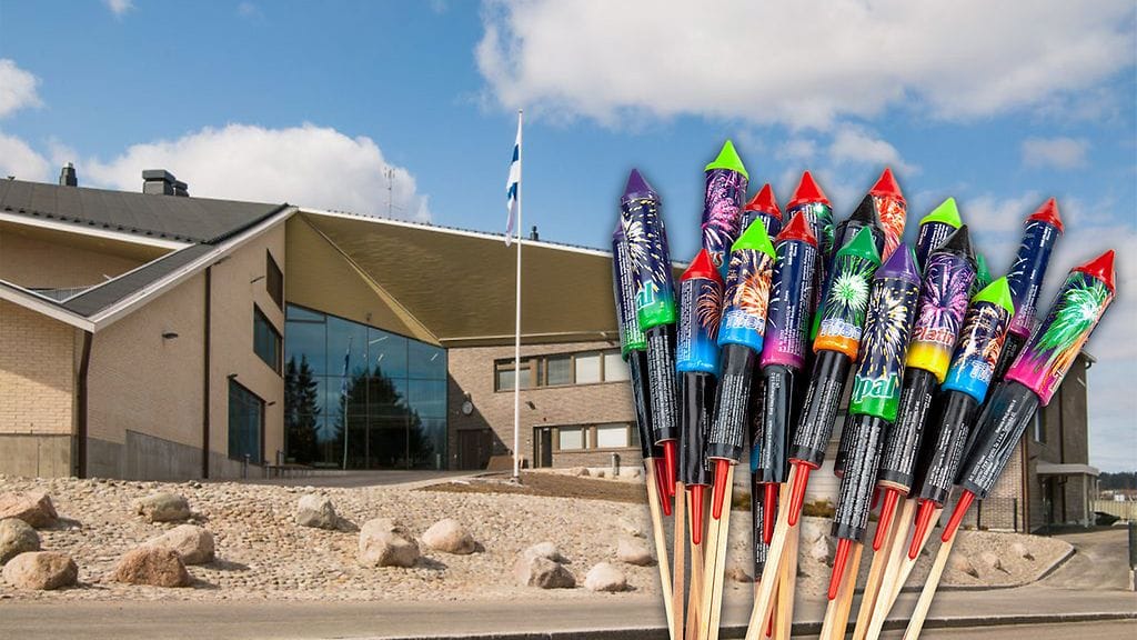 Peruskoulu osa monitoimitalo Lähdettä, jossa toimii myös päiväkoti.