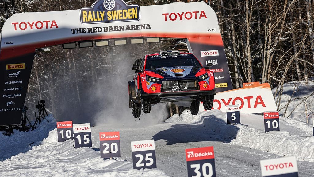 Kuvituskuvassa Esapekka Lappi Ruotsin MM-rallissa viime vuonna.