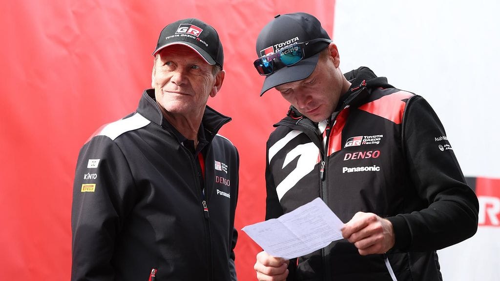 Juha Kankkunen on ensi viikolla Monte Carlossa ottamassa oppia Jari-Matti Latvalalta.