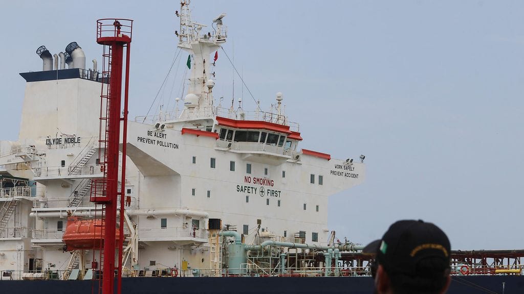 Kuvituskuva. Venäläinen raakaöljysäiliöalus Clyde Noble saapuu Karachin satamaan Pakistanissa 28. kesäkuuta 2023.
