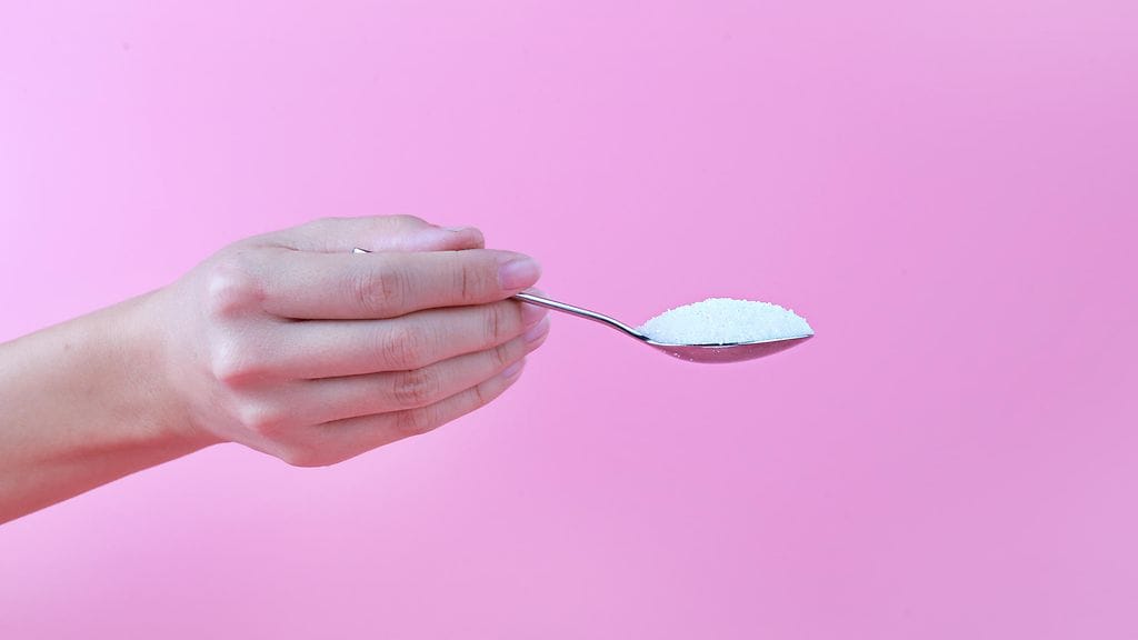 teelusikallinen suolaa