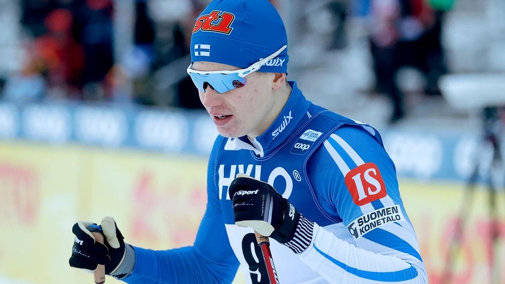 Niilo Moilanen ei hiihdä lauantaina Ranskan Les Roussesissa.