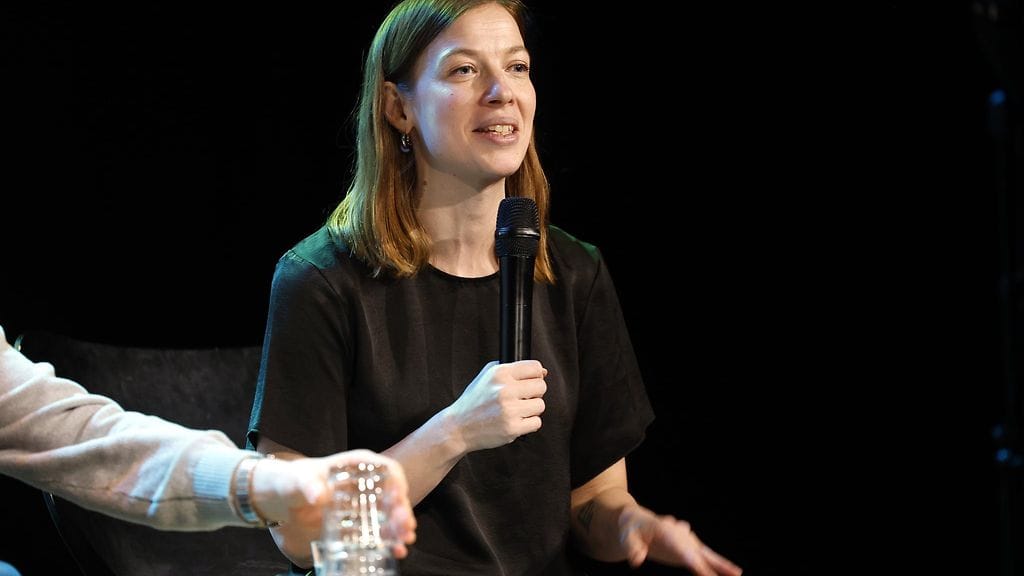 146695620 li andersson