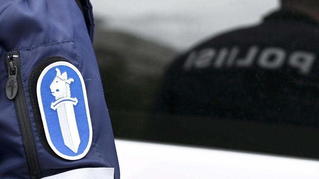 Poliisin mukaan rikolliset ovat onnistuneet huijaamaan suuriakin summia rahaa tileiltä.